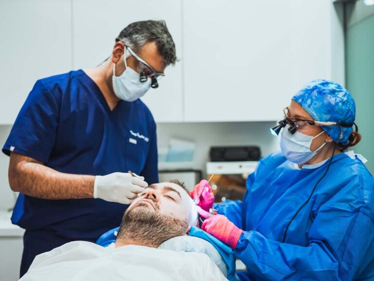 top hair replacement doctor dr. vinay rawlani performs best fue transplants in chicago