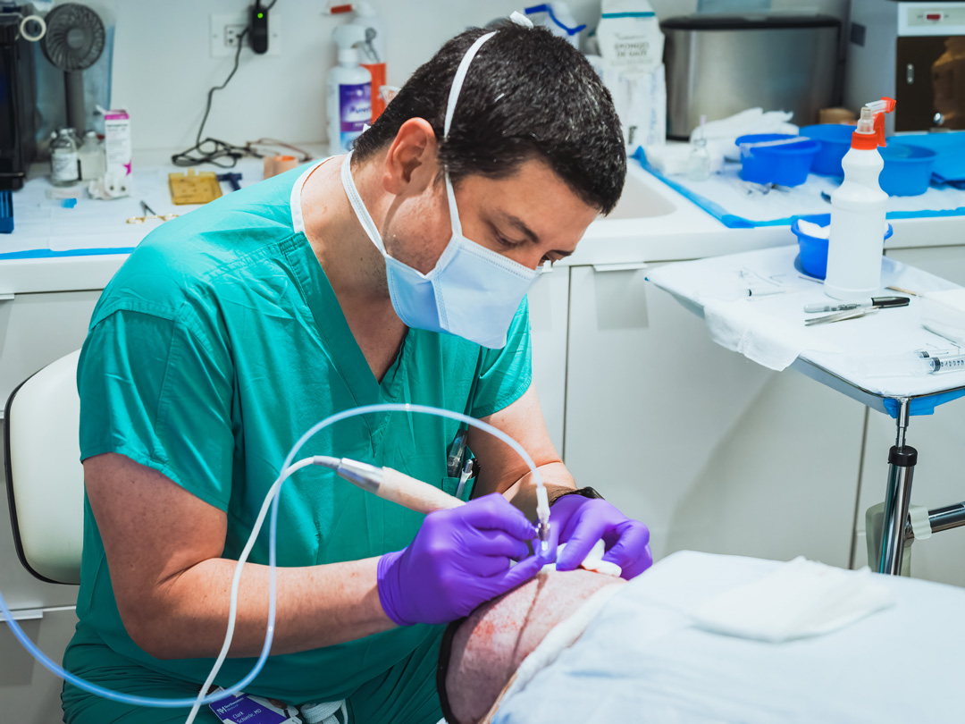 clark-extracting-grafts